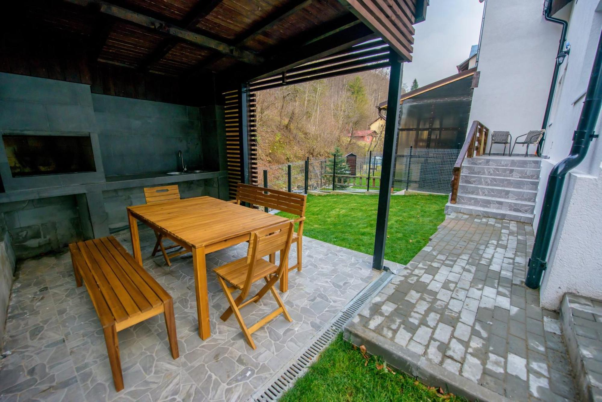 Vila Time Busteni Exterior photo